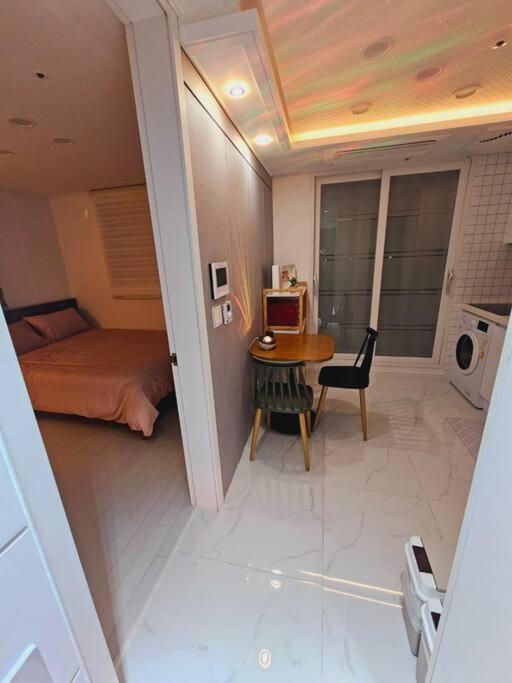 Apartment Hwagok Station House Near Hongdae Seoul