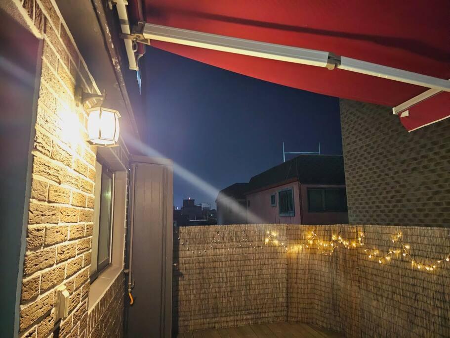 Hwagok Station House Near Hongdae Apartment Seoul